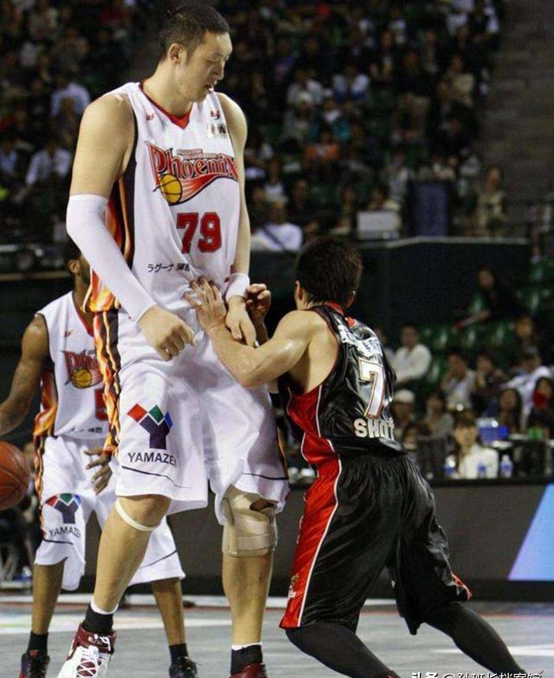 深圳队碾压广州队，郭艾伦扛起全队