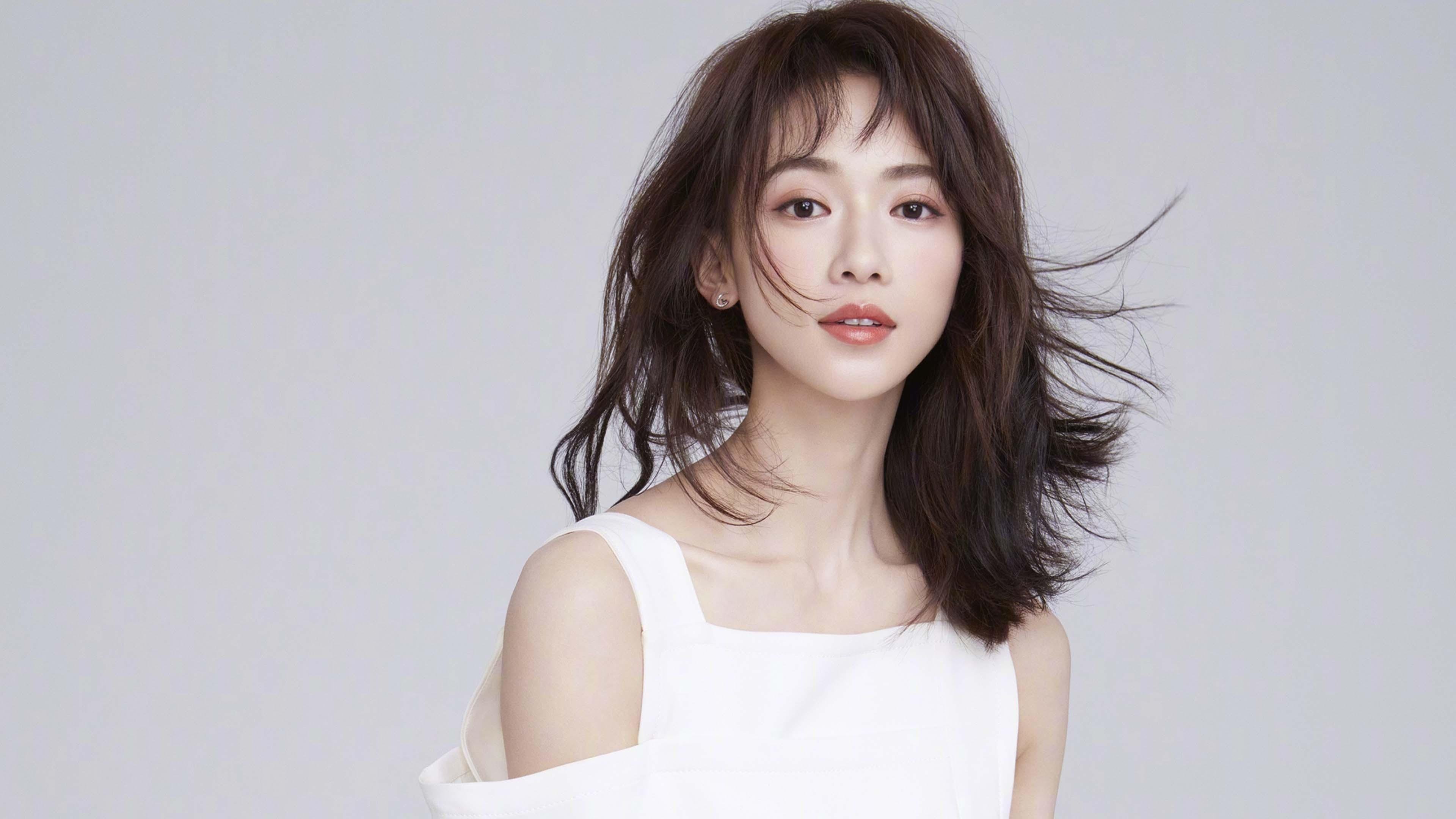 开云体育平台APP-足球的决战夜，篮球的救世主