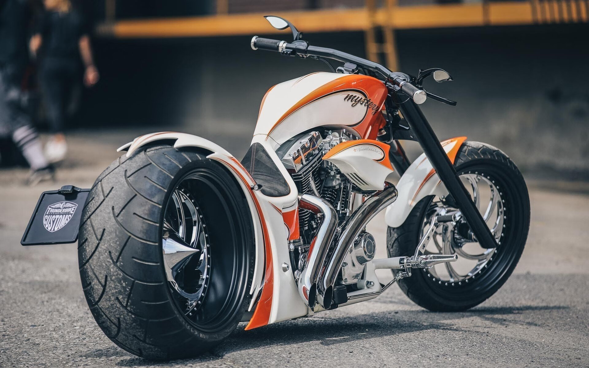 开云体育APP下载-存在感拉满的富安健洋与瑞典的碾压式胜利，足球场上的唯一性演绎